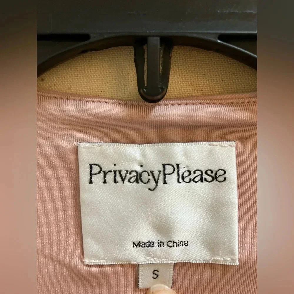 NWOT PRIVACY PLEASE - Blush Pink Long Sleeve Bodysuit Small - Picture 3 of 4